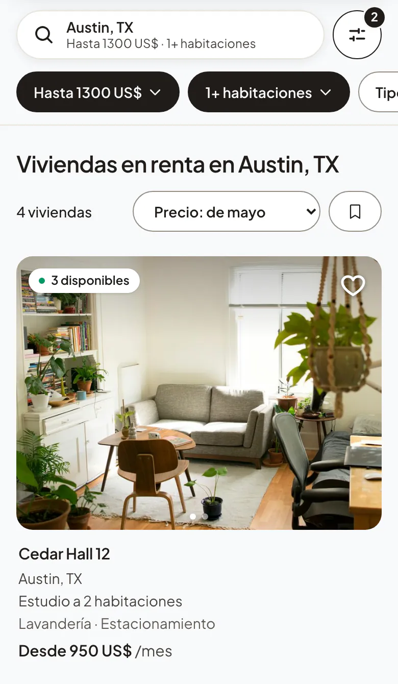 La búsqueda de Holuway en un teléfono: una vivienda de muestra, Cedar Hall 12, con su foto, recámaras y renta inicial.